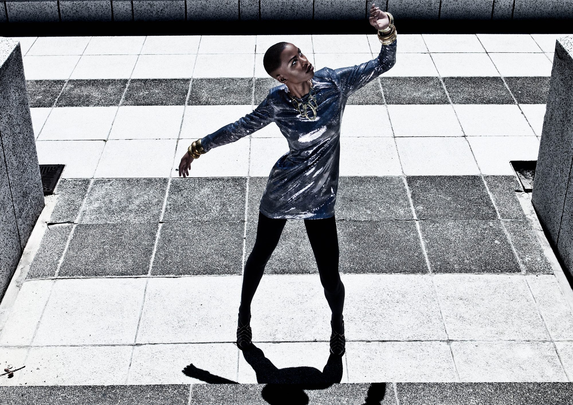 urs-kuester-fotograf-mode-people-black-senstaion