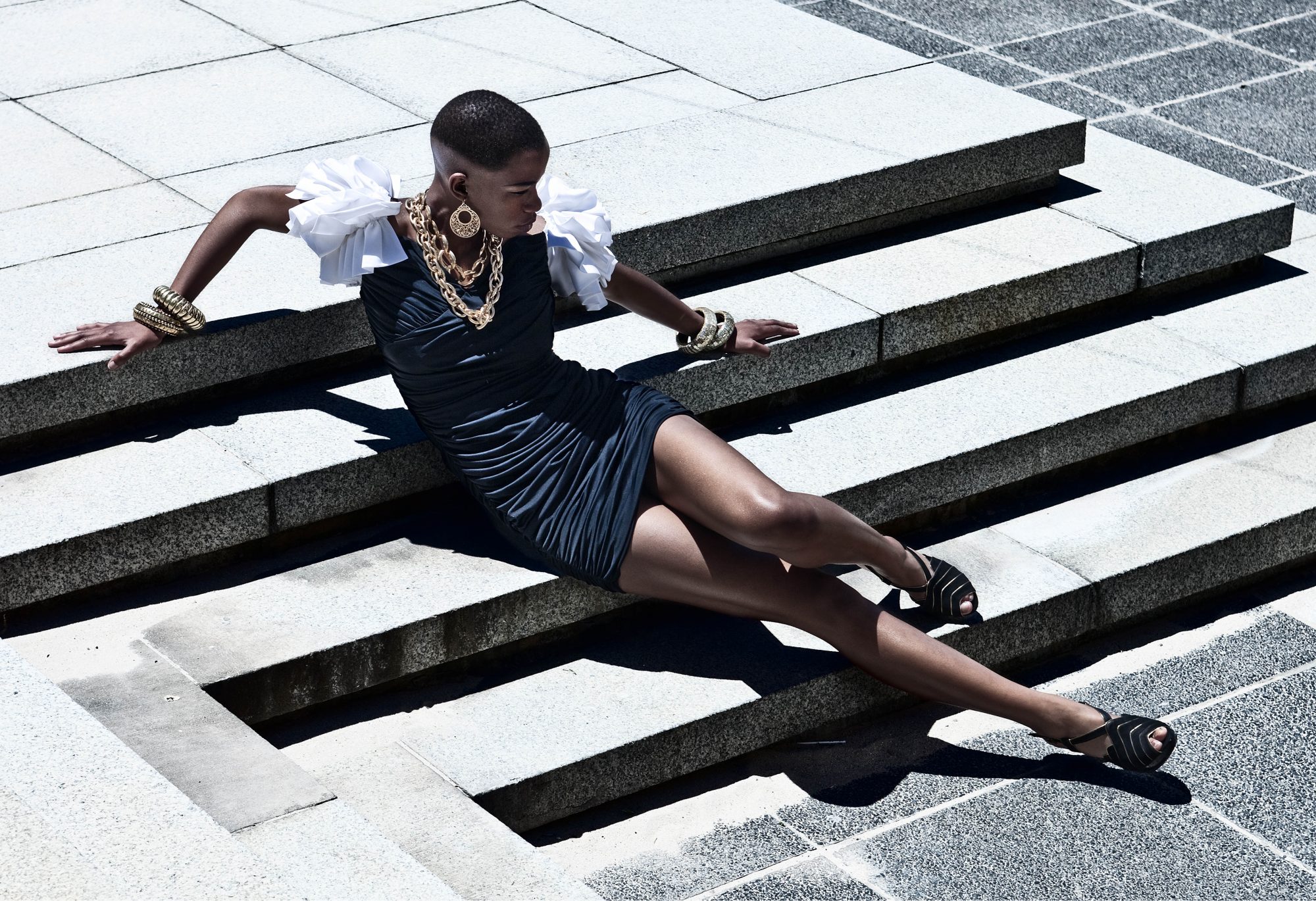 urs-kuester-fotograf-mode-people-black-senstaion