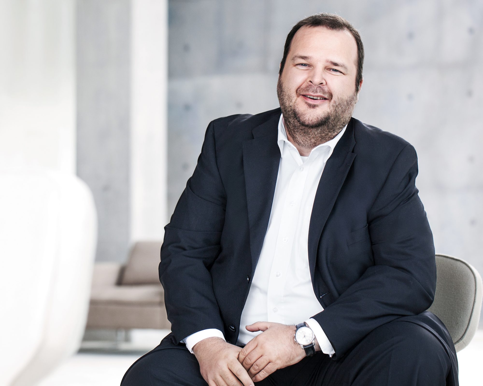 urs-kuester-corporate-fotograf-business-portrait-immonet