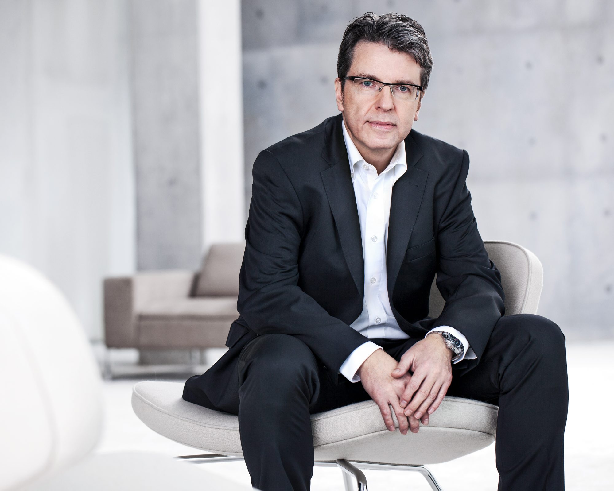 urs-kuester-corporate-fotograf-business-portrait-immonet