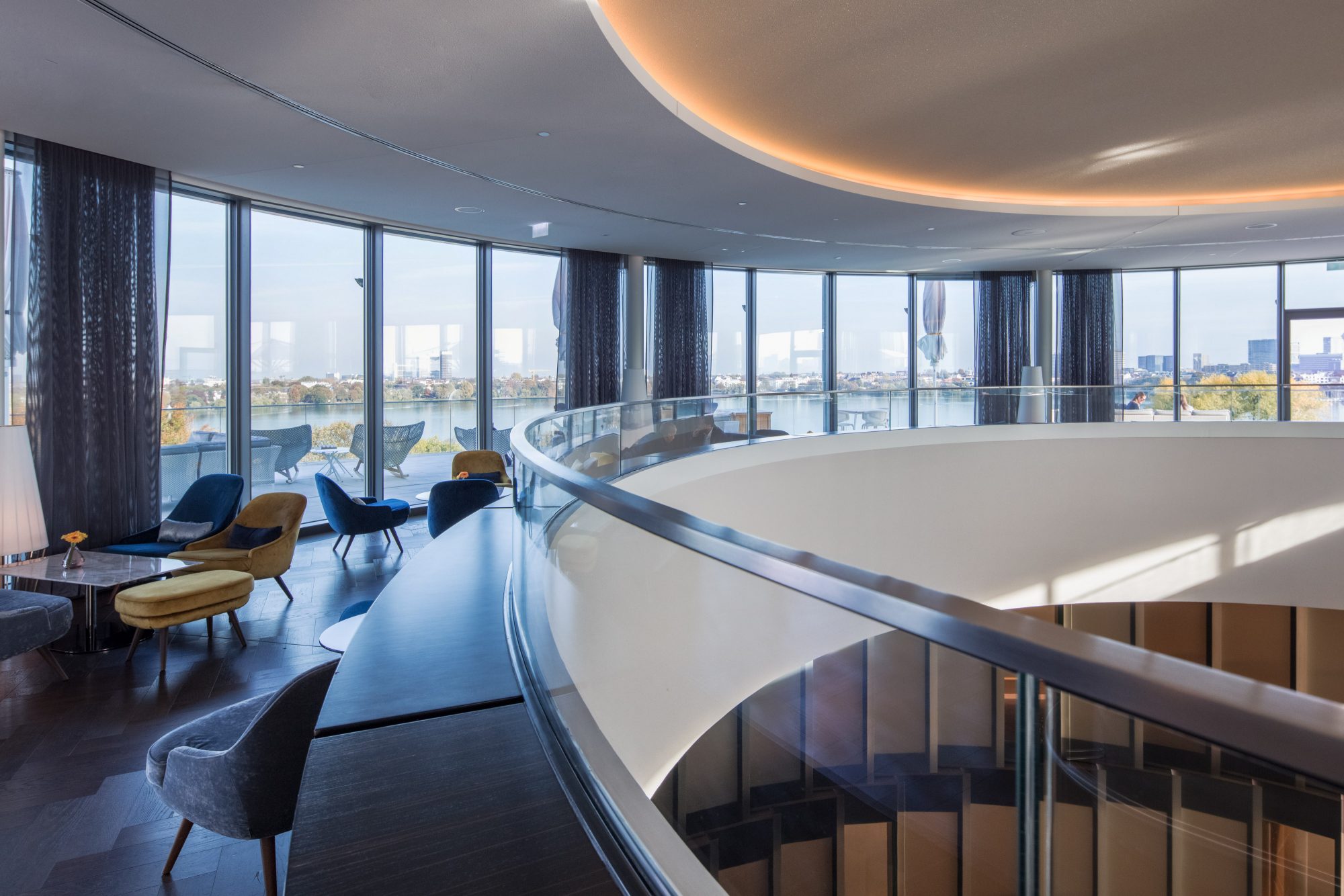 urs-kuester-fotografie-architektur-the-fontenay-hamburg