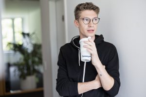Mitarbeiter im bei der Kaffeepause